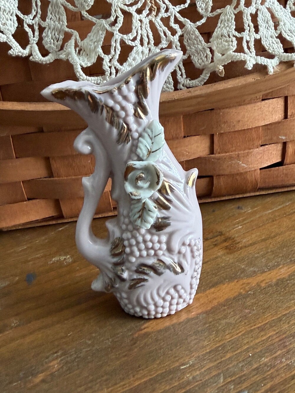#9 vintage mini bud vase